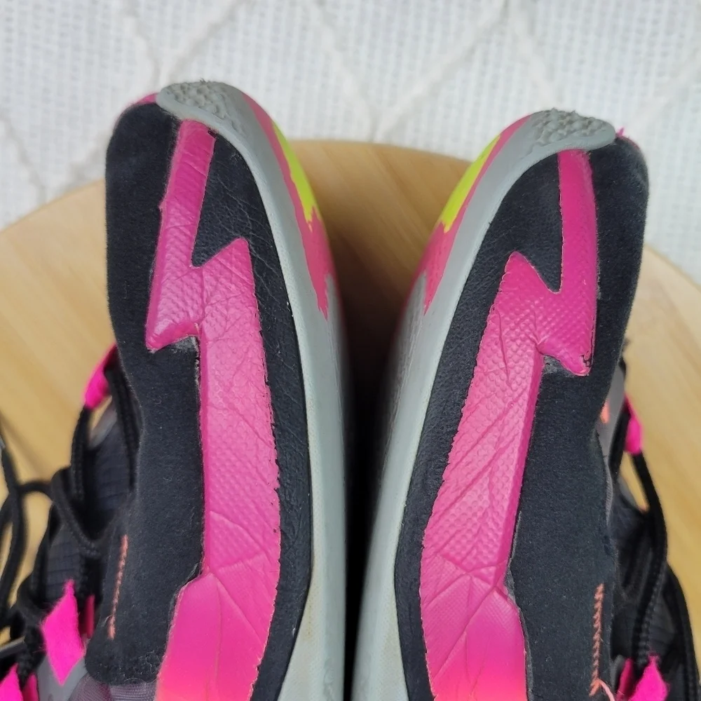 Nike air Jordan Why Not Zer 0.5 Raging Youth Size 6.5Y Women‎ Size 8.5